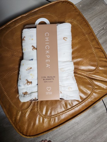 Nwt chickpea muslim - muslim, swaddle